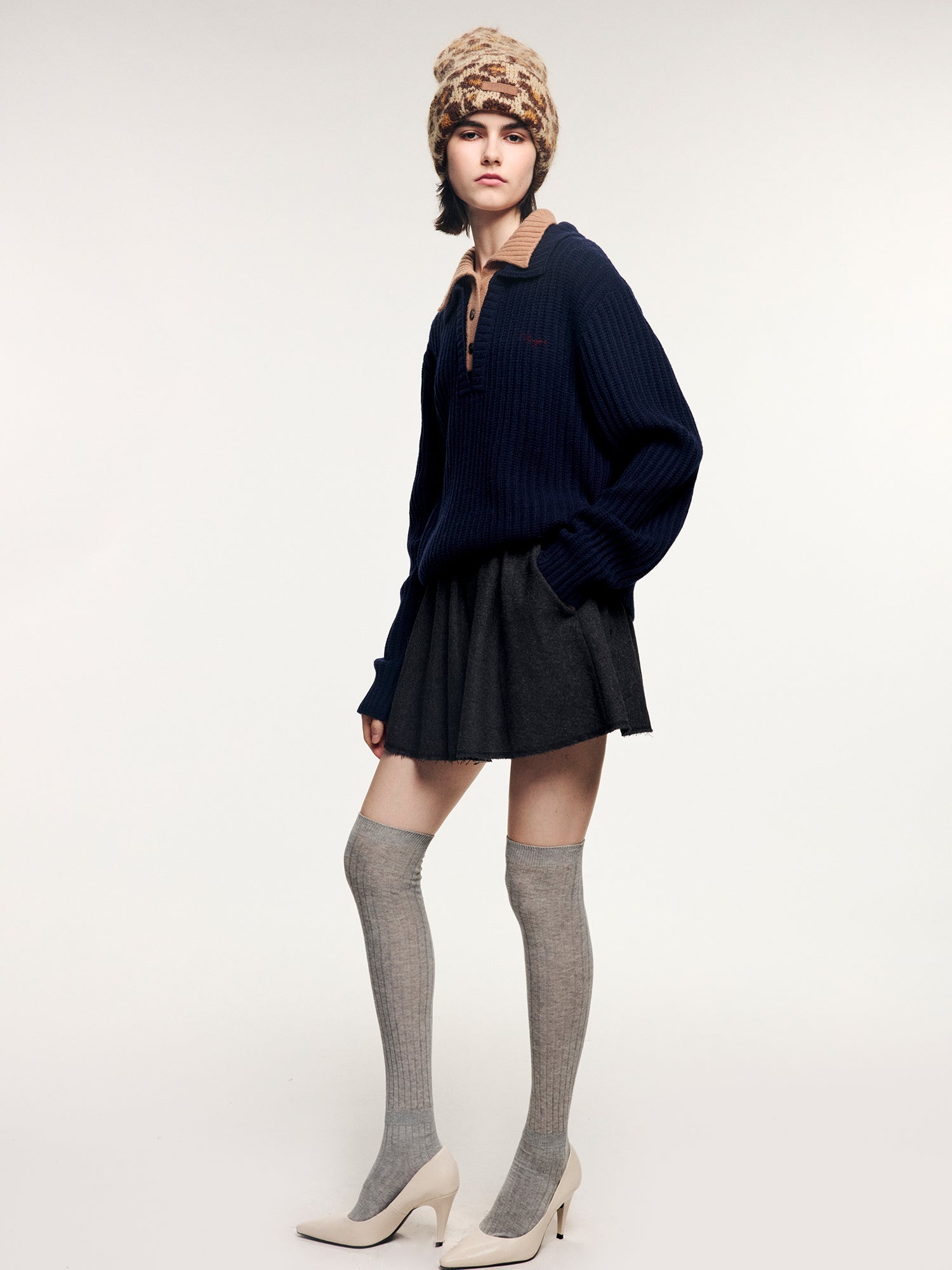Fine wool ruched short skirt