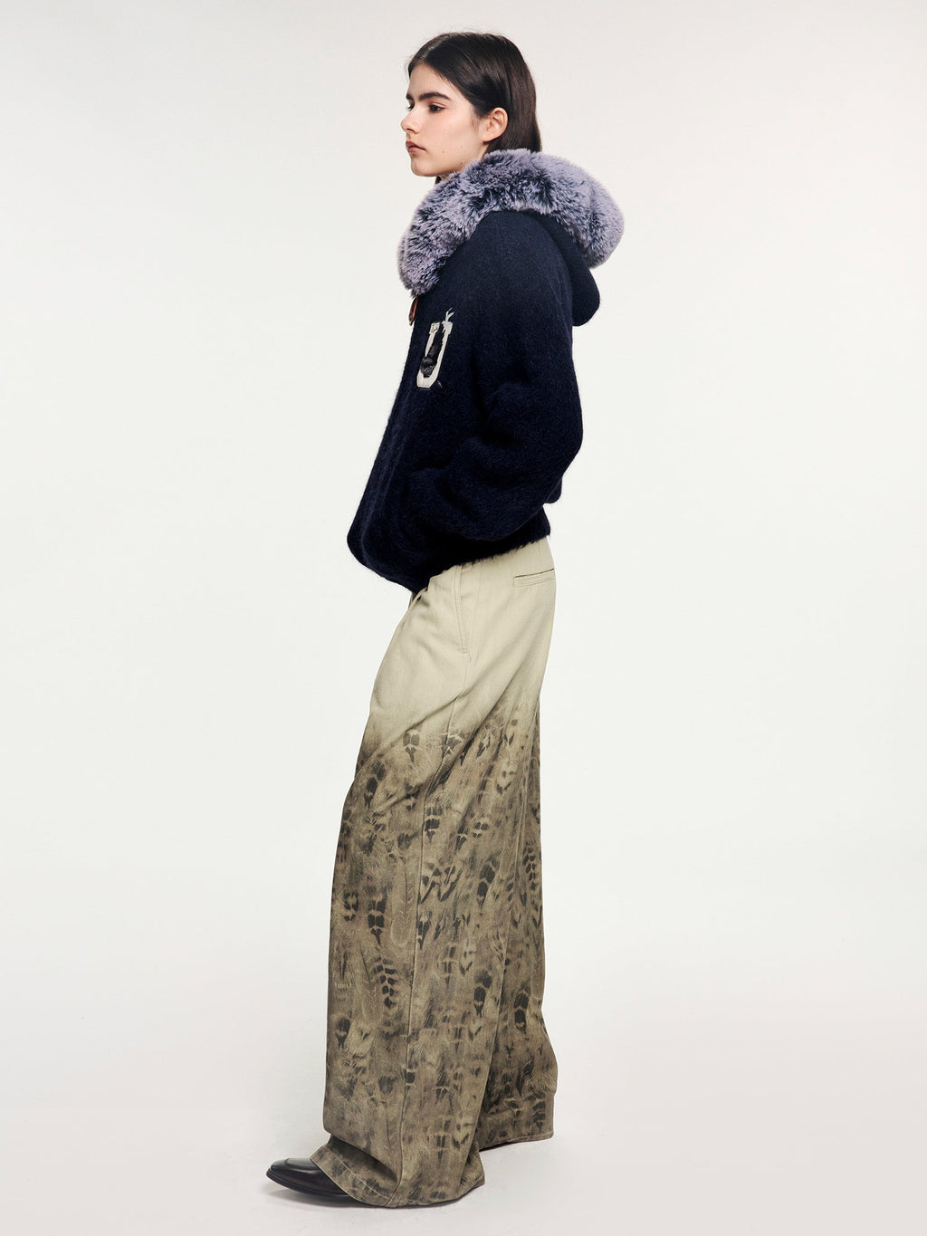 Feather washed denim jeans