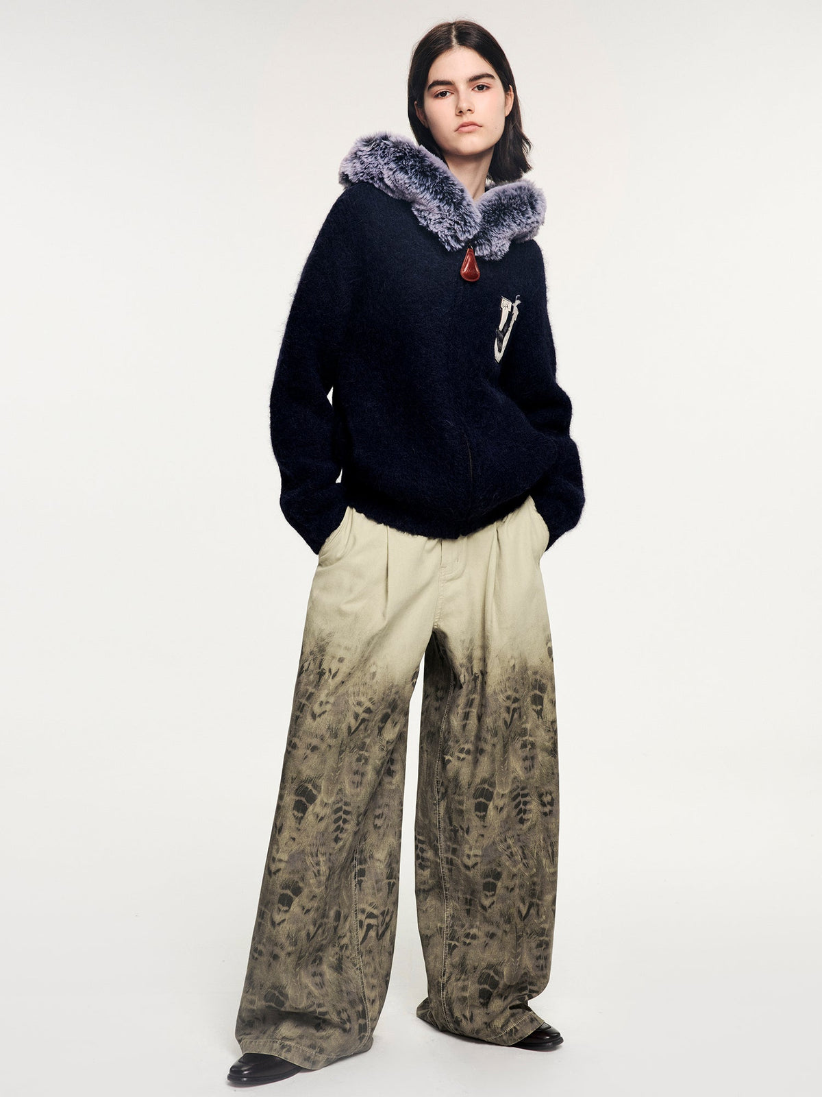 Feather washed denim jeans