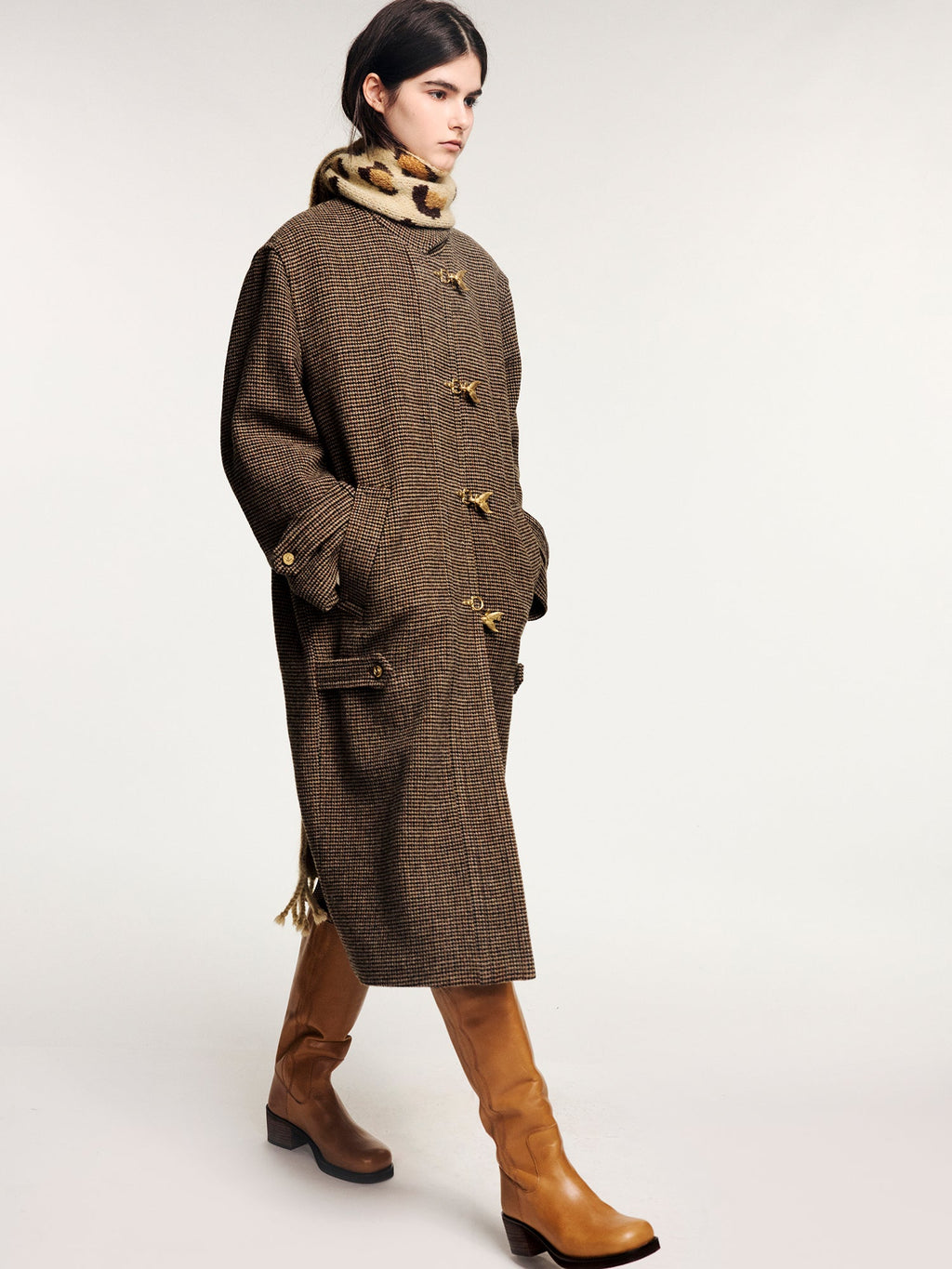 Vintage bird button pure wool coat