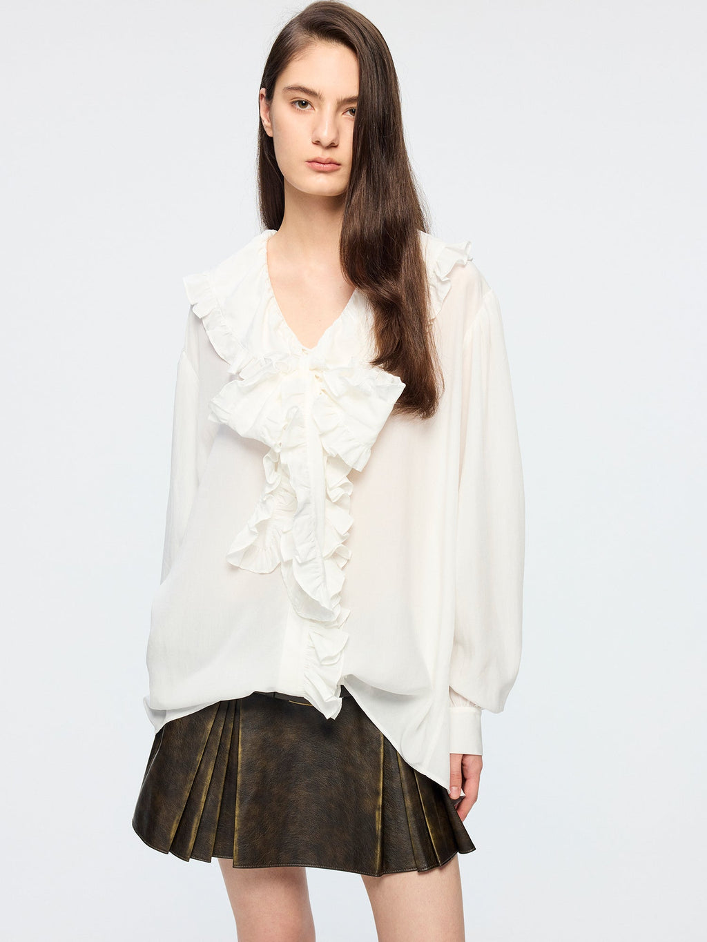 Ruffle ribbon shirt