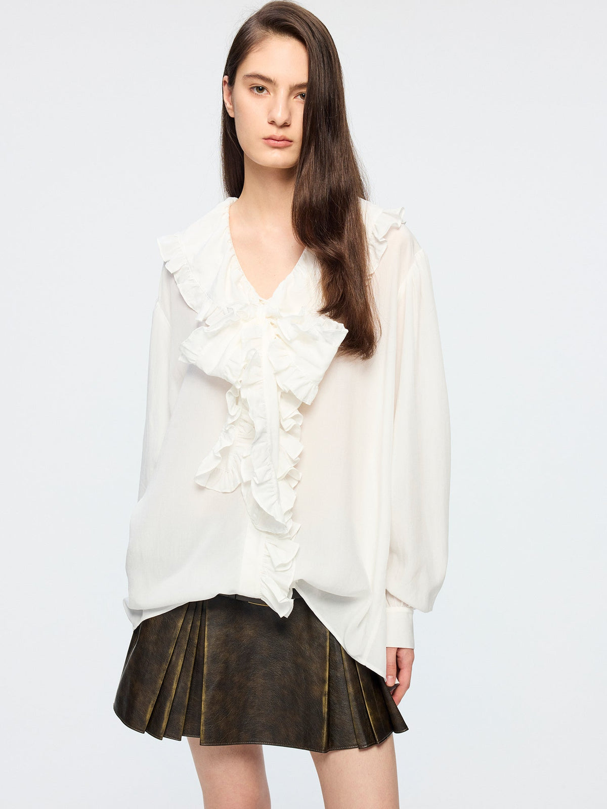 Ruffle ribbon shirt