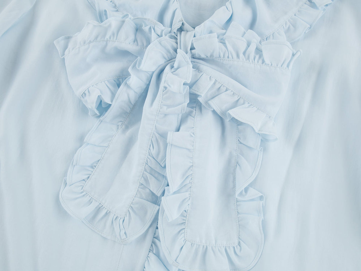 Ruffle ribbon shirt