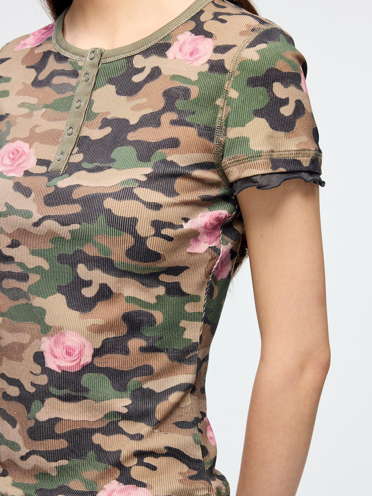 Rose camouflage henley t-shirt