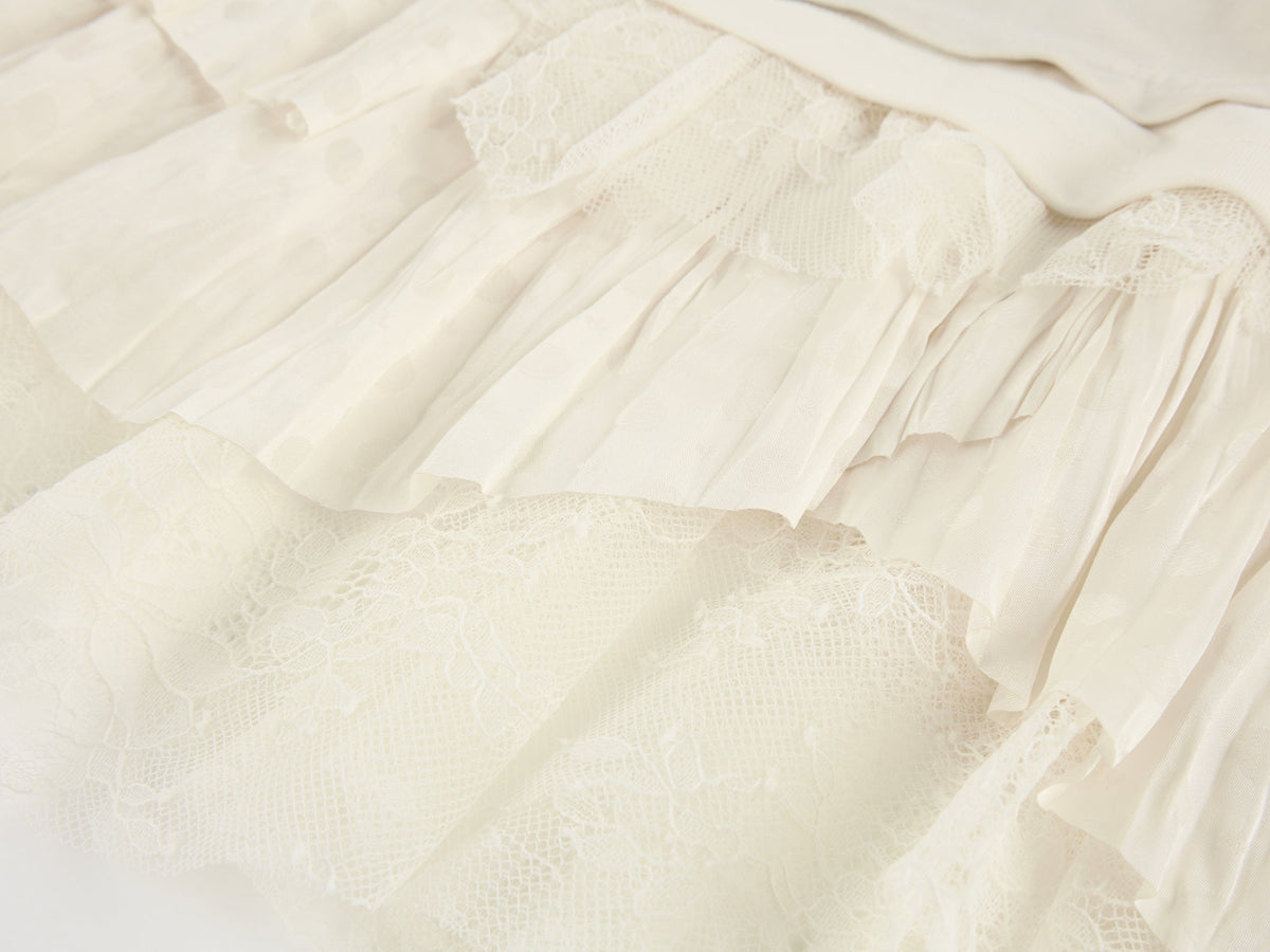 Lace tiered skirt patchwork mock-layer print t-shirt