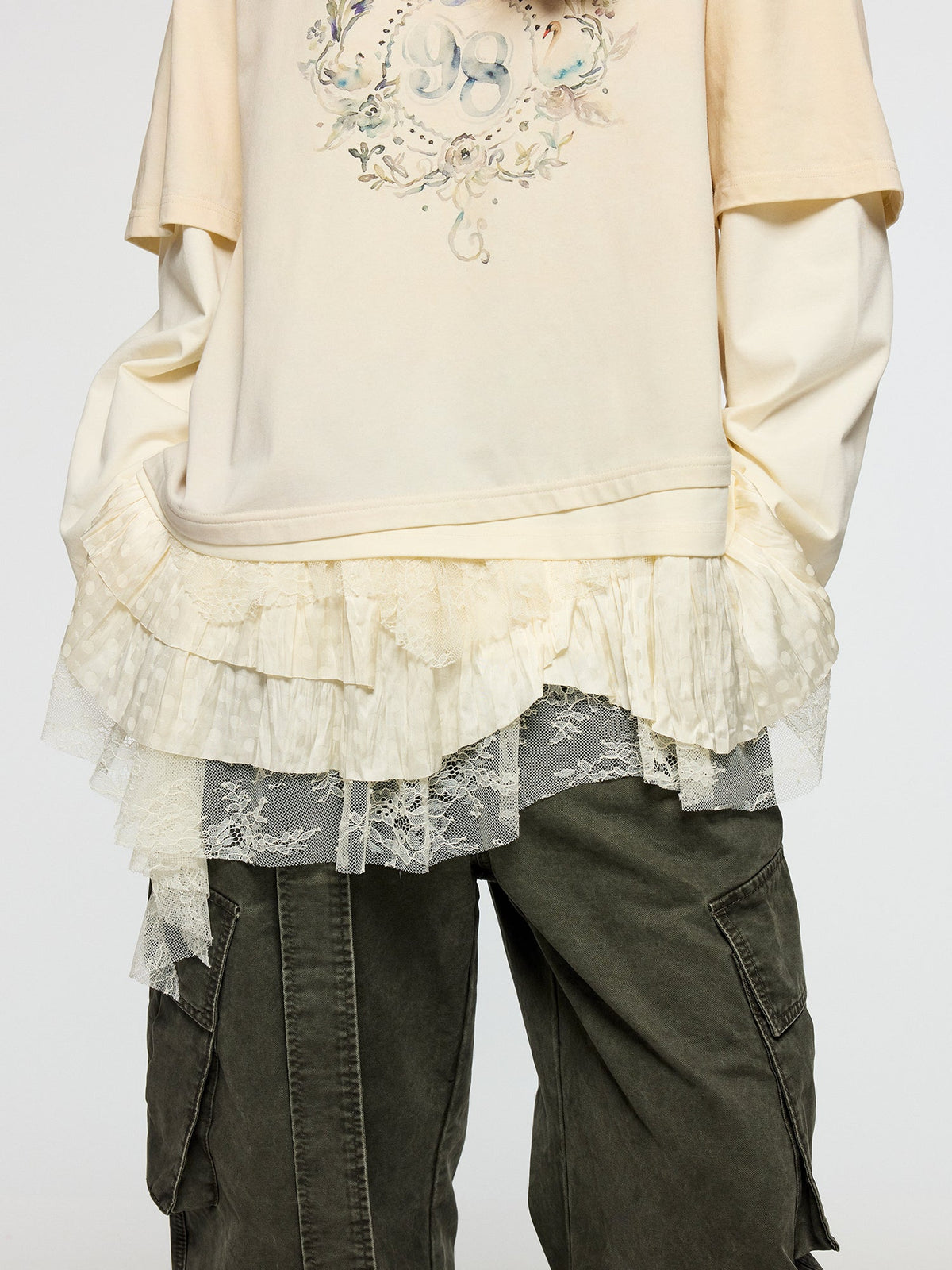 Lace tiered skirt patchwork mock-layer print t-shirt