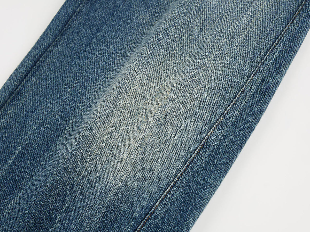 Semi-elastic curved jeans