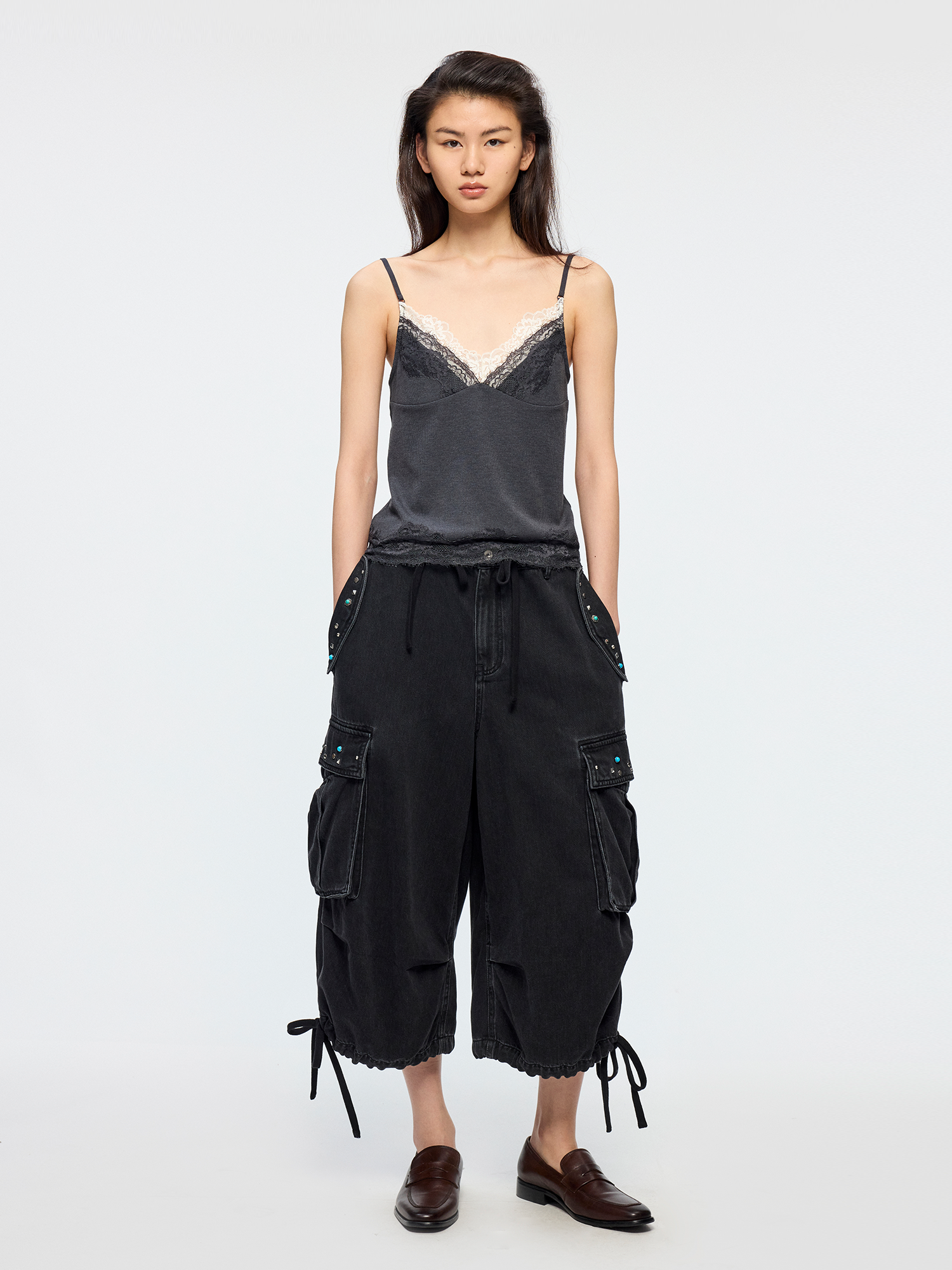 Mock layer lace camisole