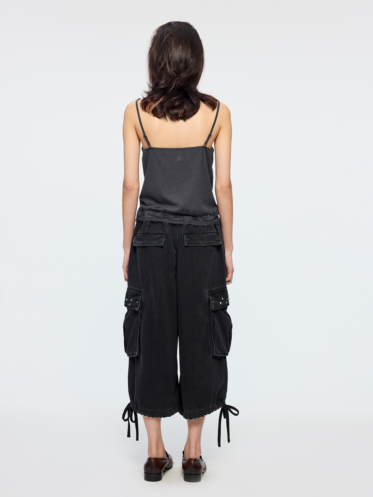 Mock layer lace camisole