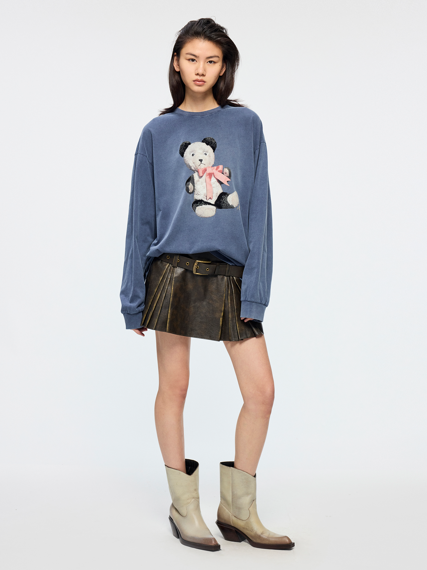 Panda old toy long sleeve T shirt