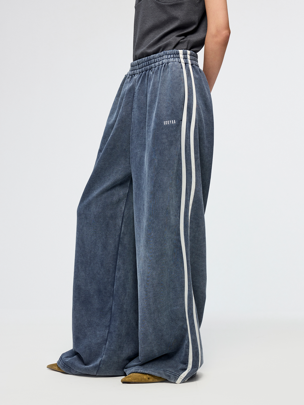 Fantasy wave washed sweatpants
