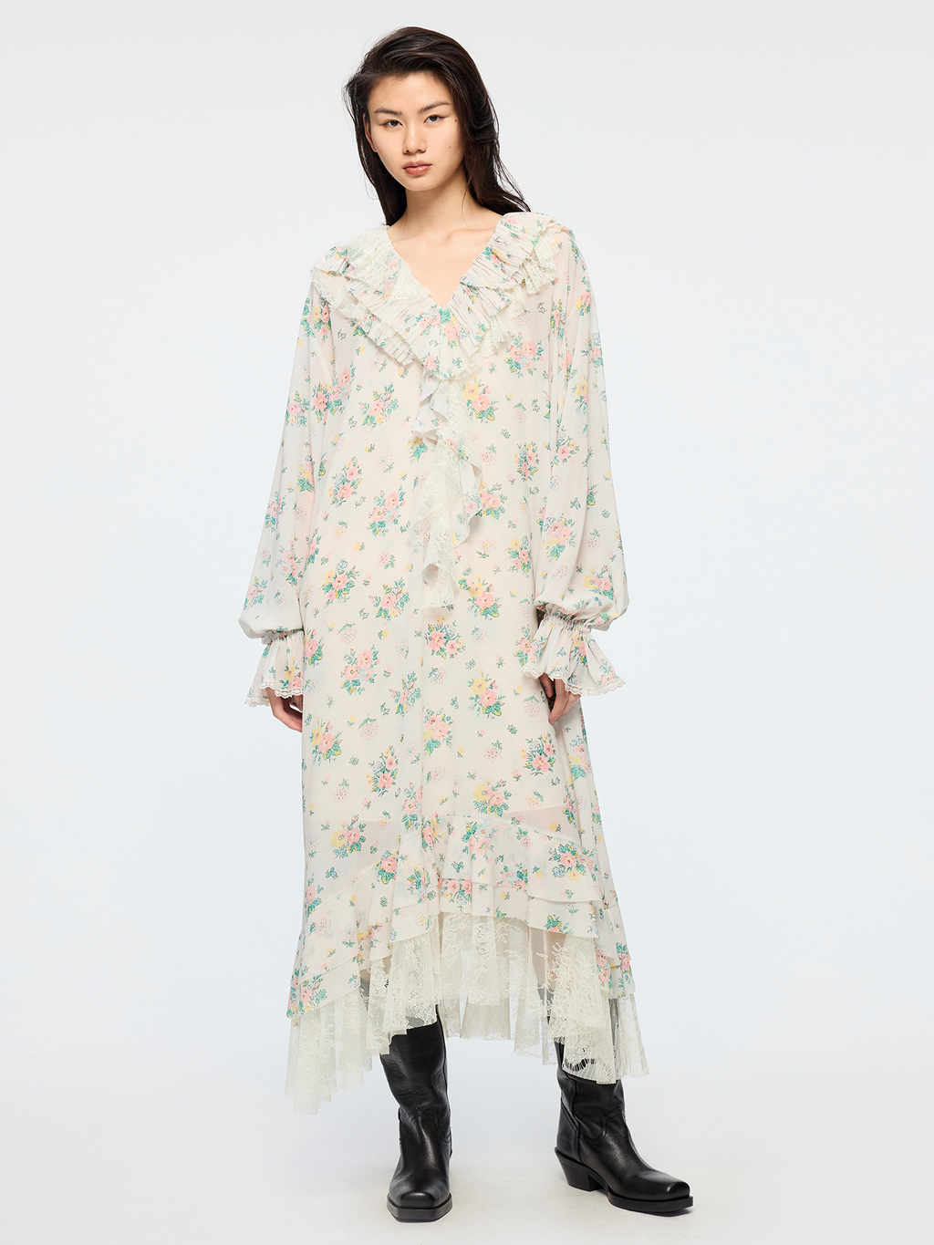 Floral ruffle collar dress