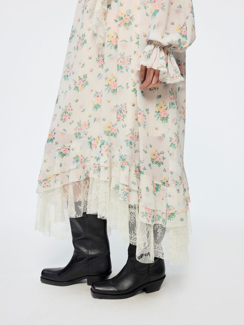 Floral ruffle collar dress