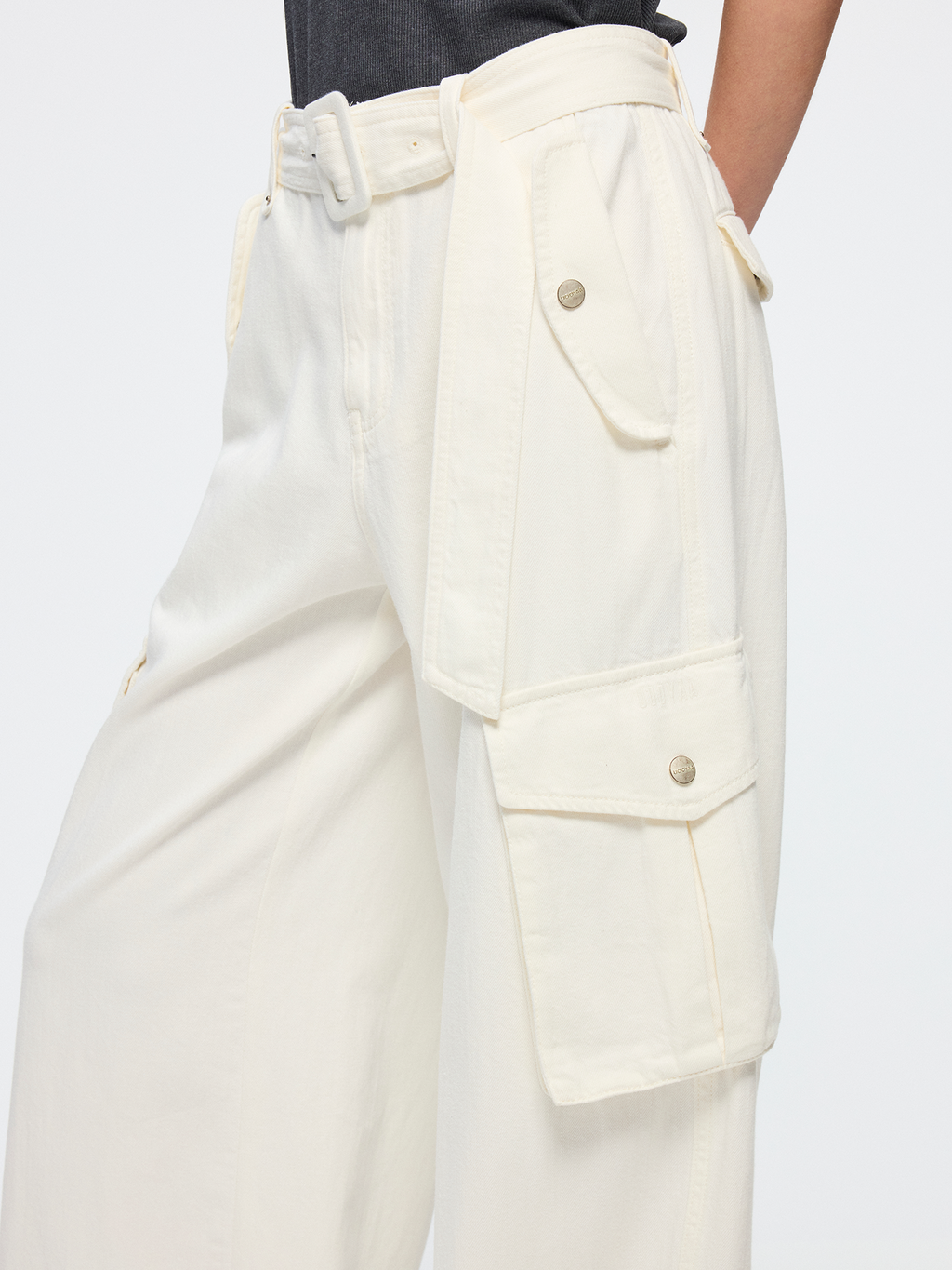 Belted cargo pants