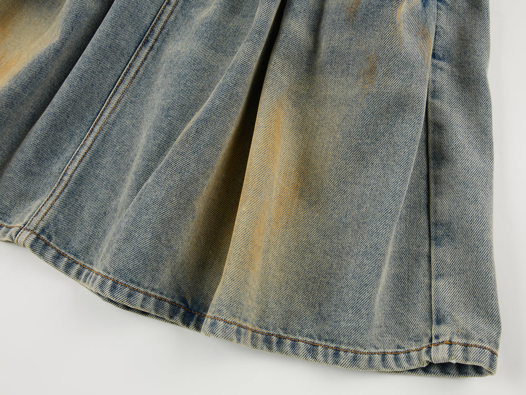 Pleated denim skirt