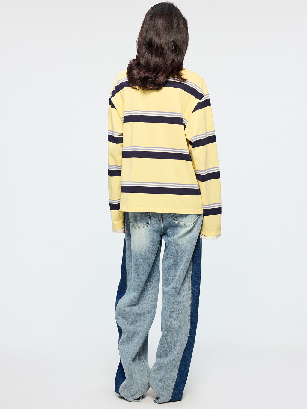 Color-block washed jeans