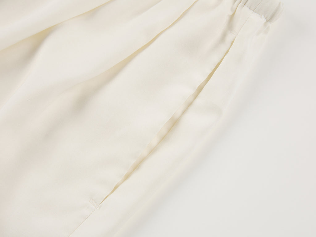 Openwork embroidered shorts