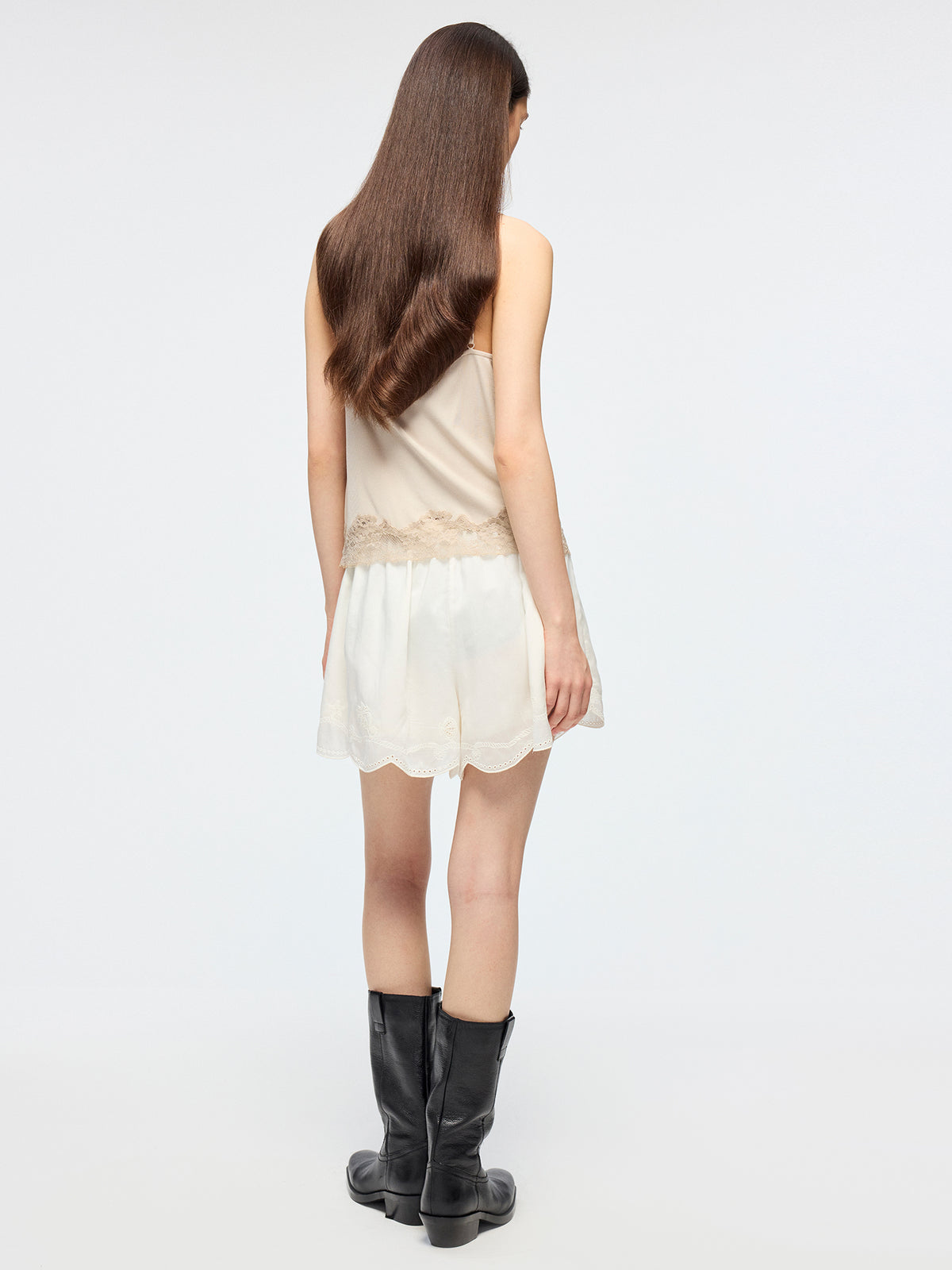 Openwork embroidered shorts