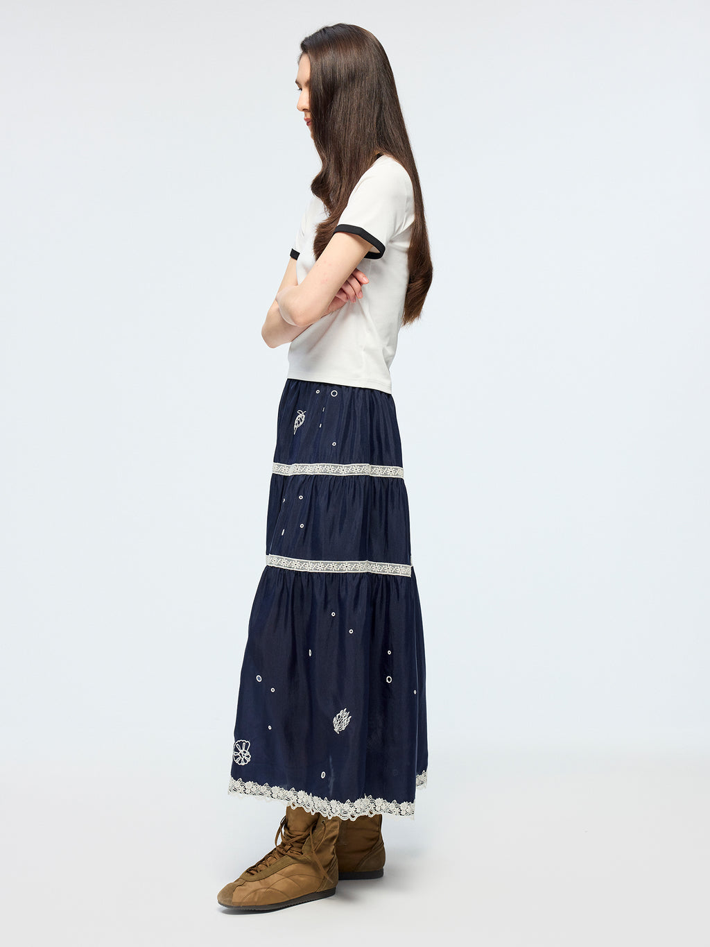 Openwork embroidered maxi skirt