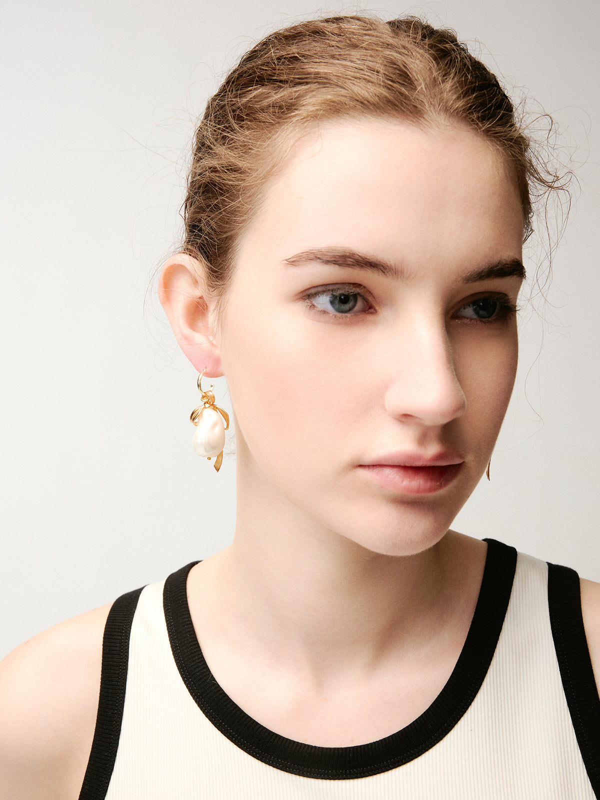 Baroque Pearl Bow Earrings