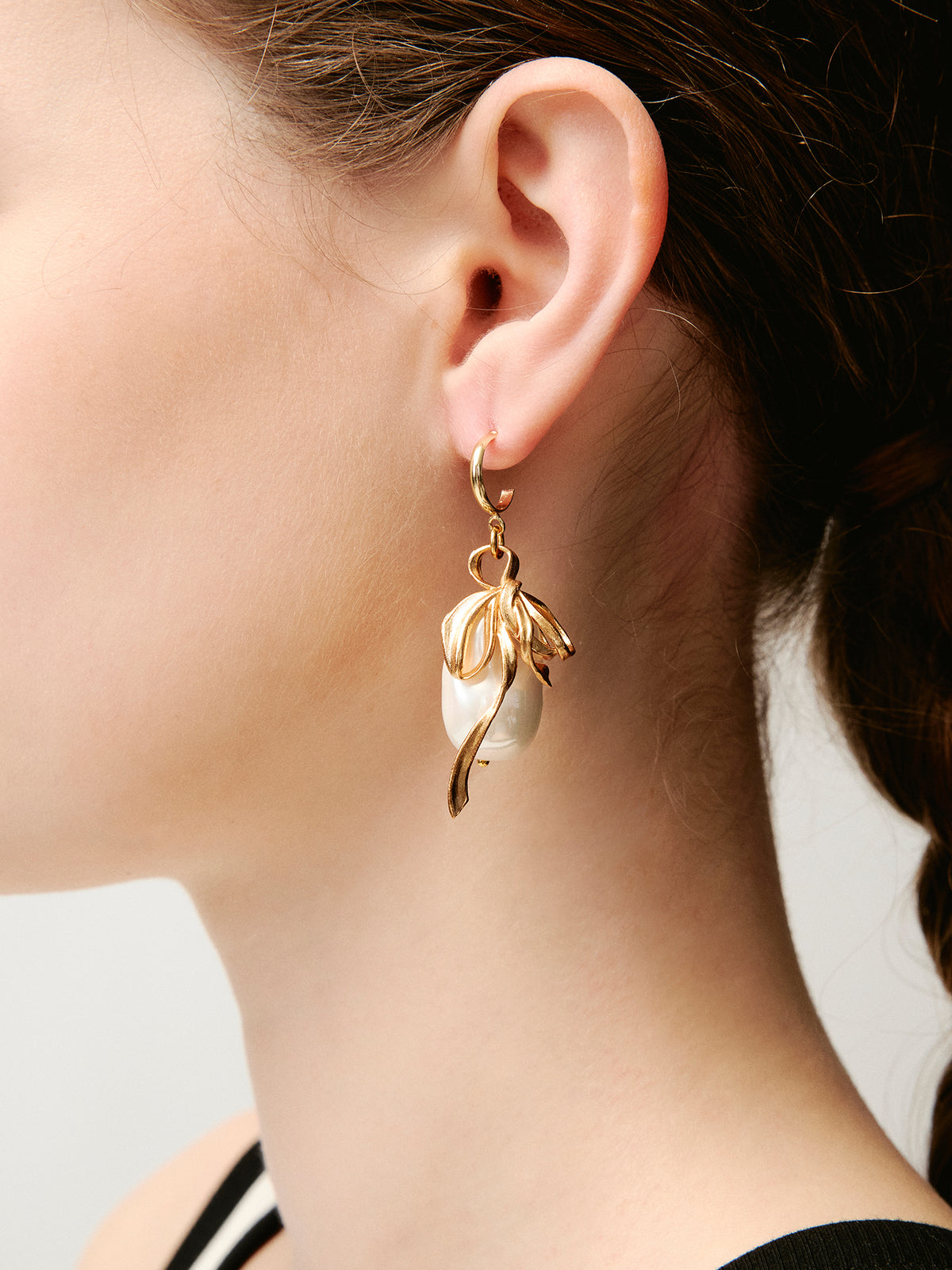 Baroque Pearl Bow Earrings