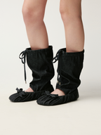 Ballerina in  slouch boots