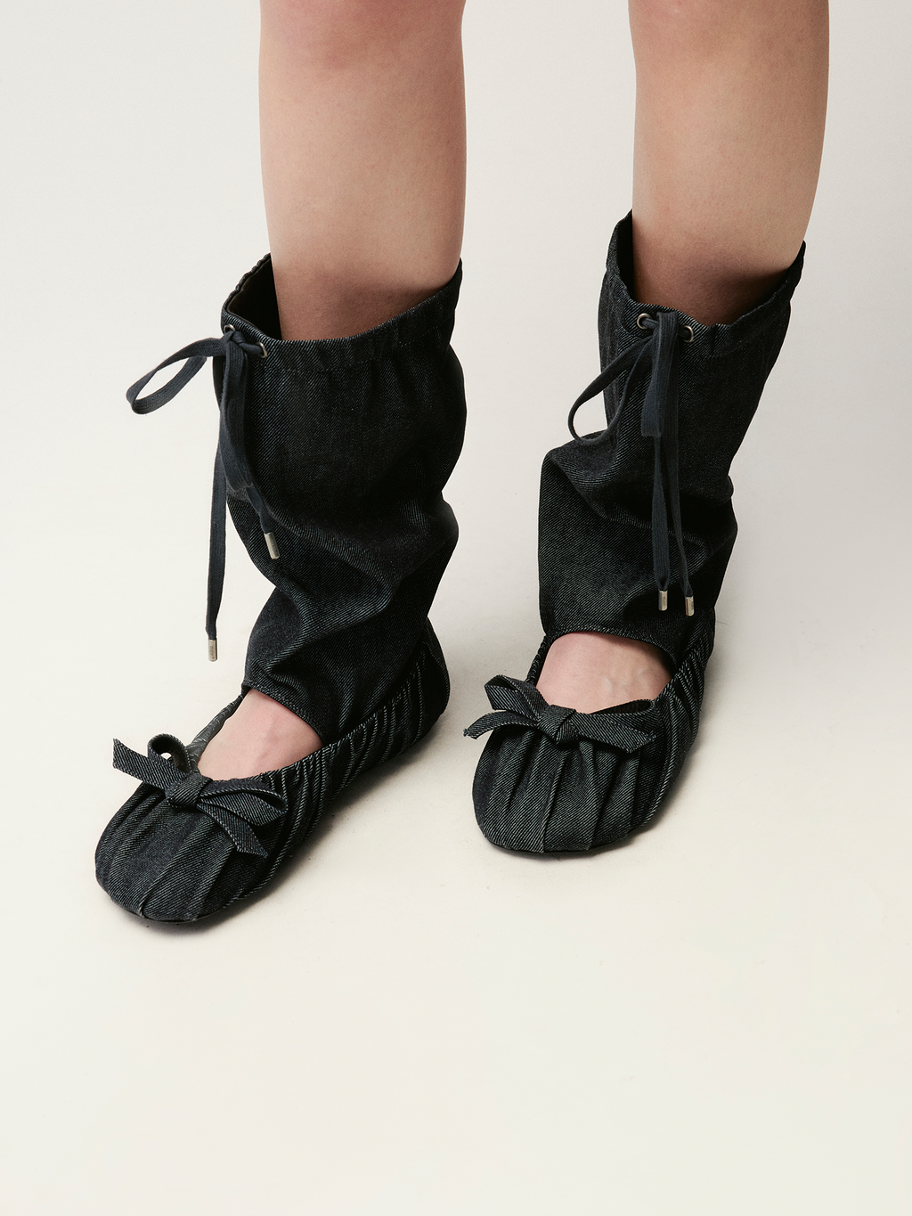 Ballerina in  slouch boots