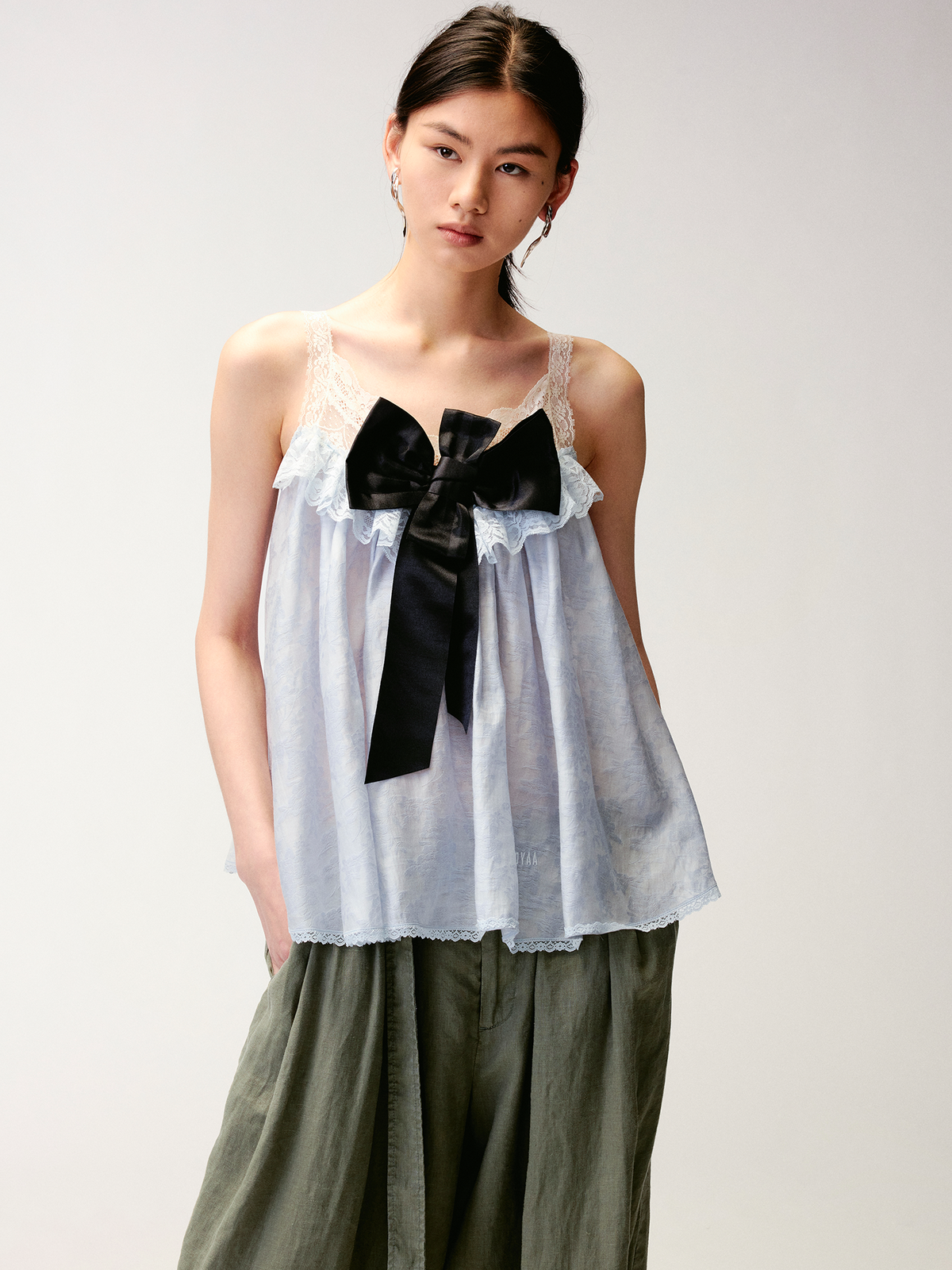 3d bow knot cami