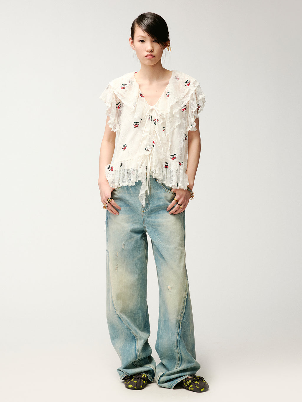 Embroidered sporty cherry lace shirt