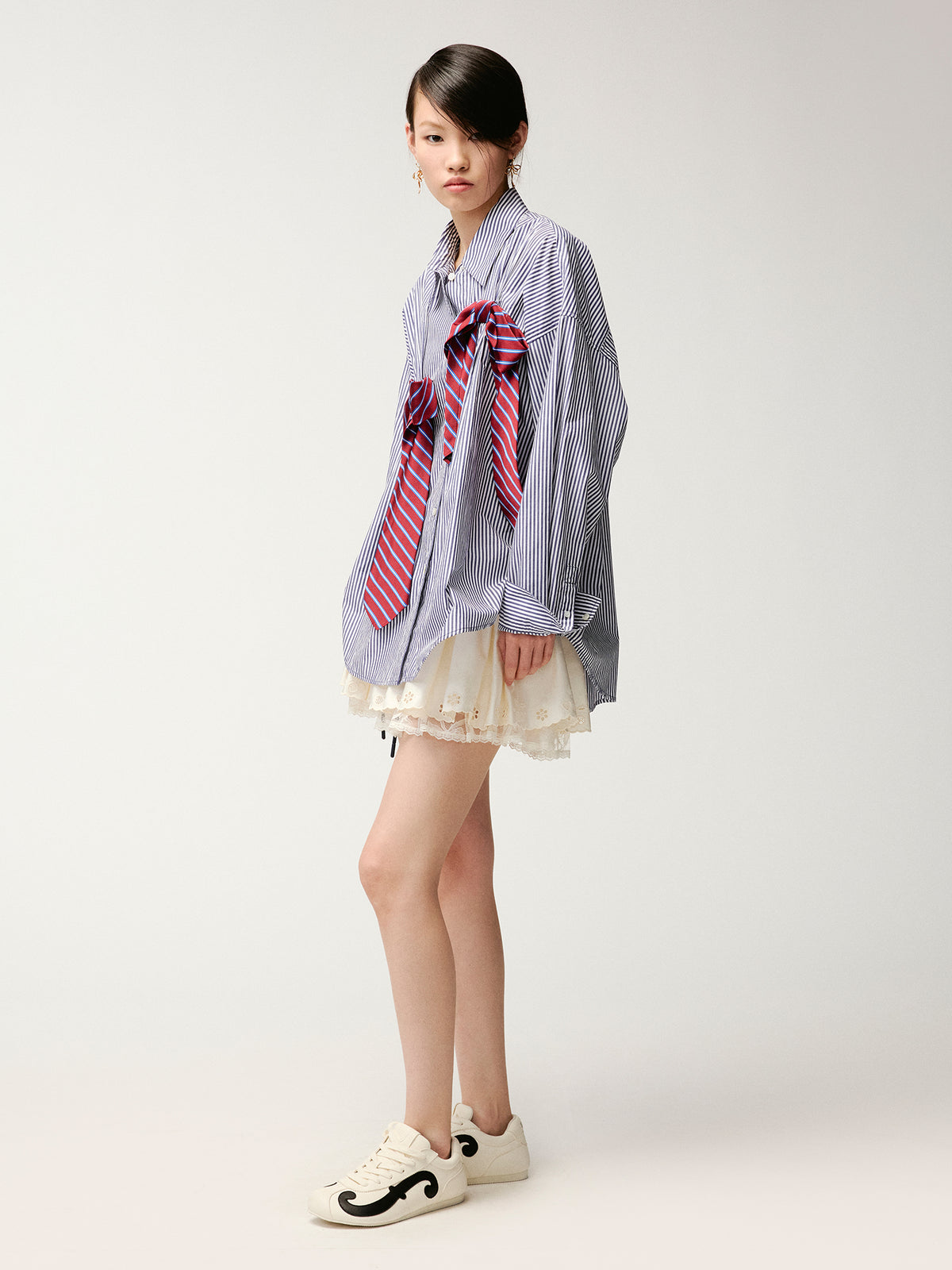3D tie bow shirt