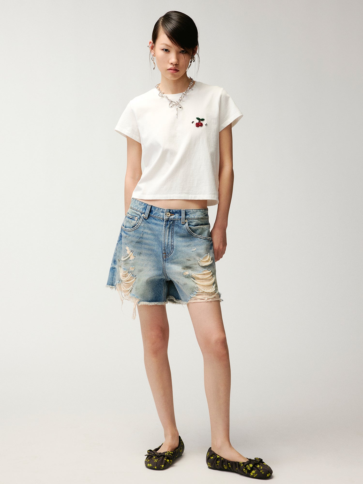 Beaded embroidered dynamic cherry T-shirt