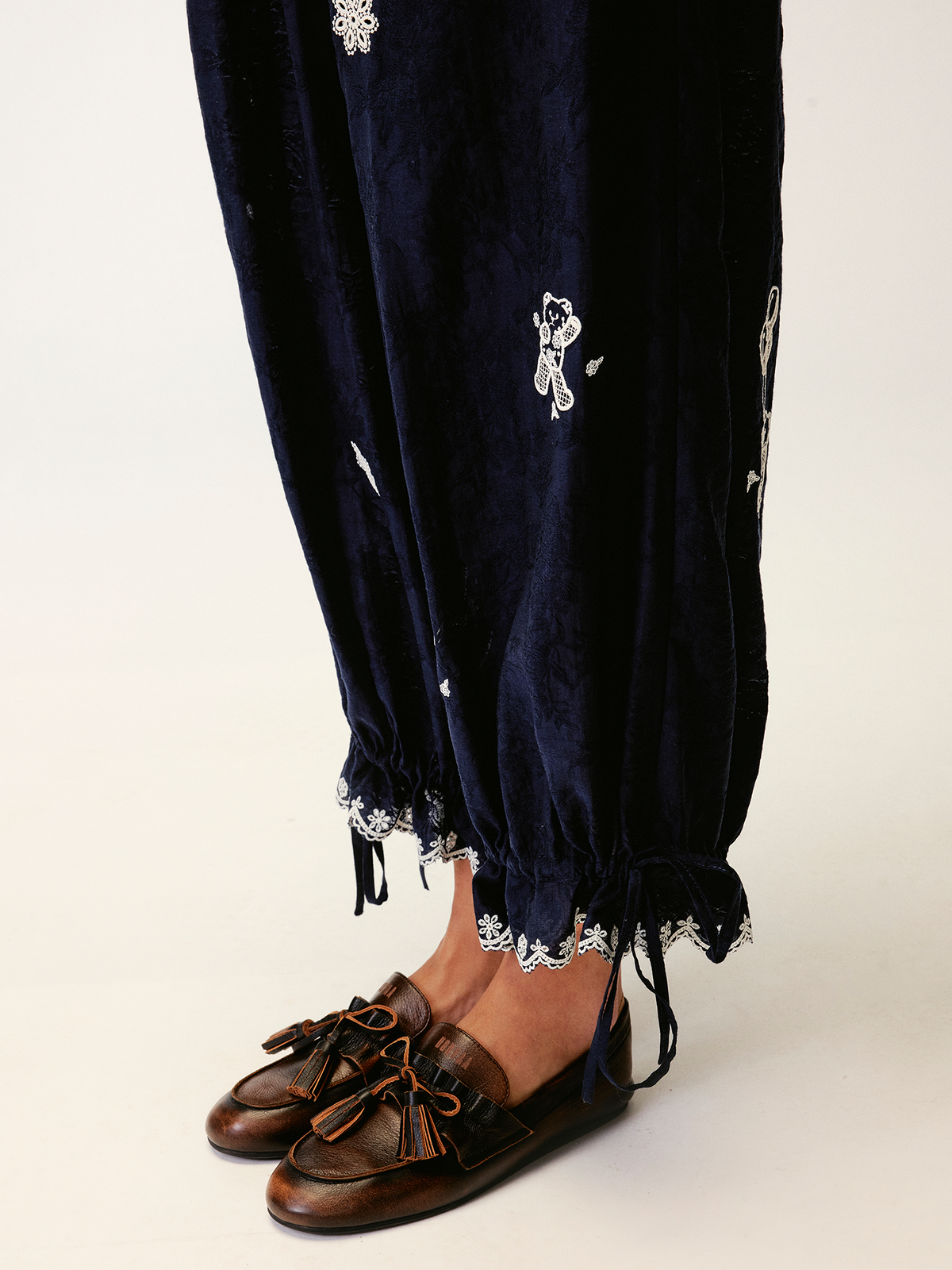 Openwork embroidered tencel-wool bloomers