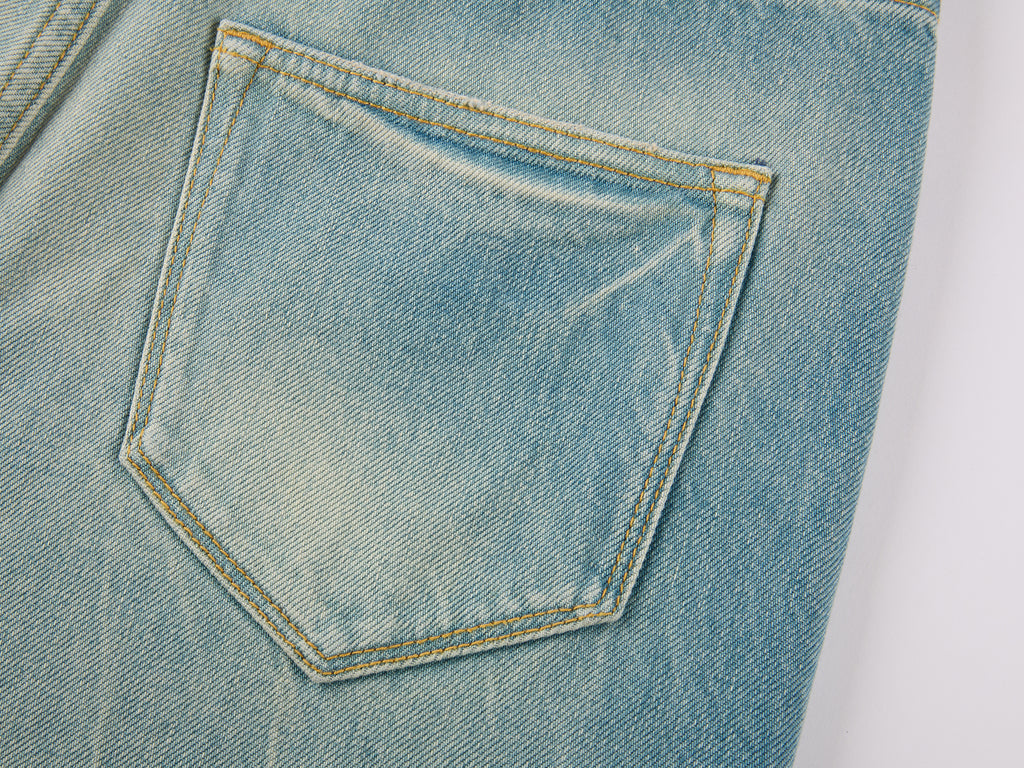 3D twisted seam jeans