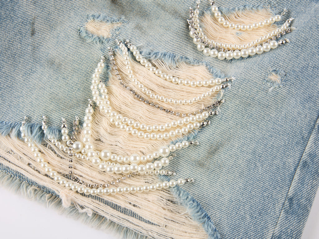Pearl chain distressed denim shorts