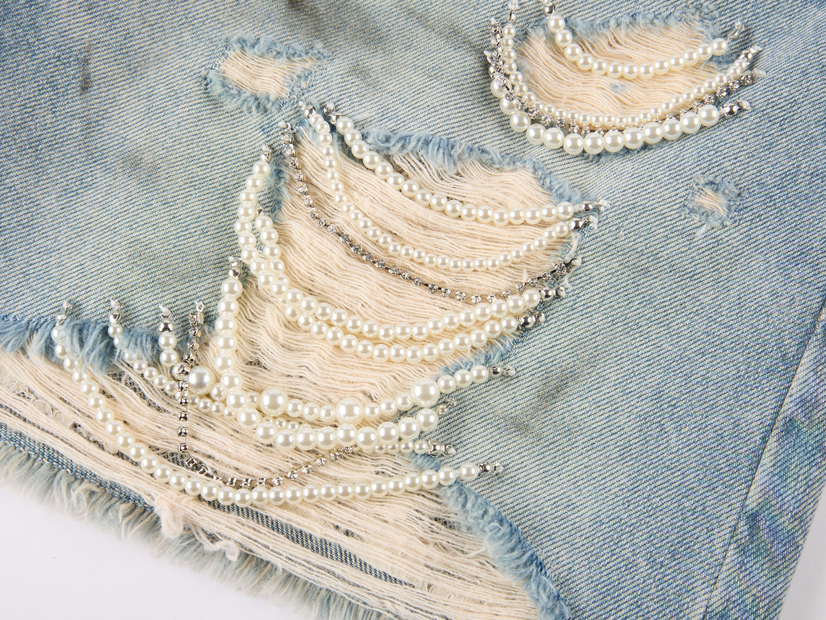 Pearl chain distressed denim shorts