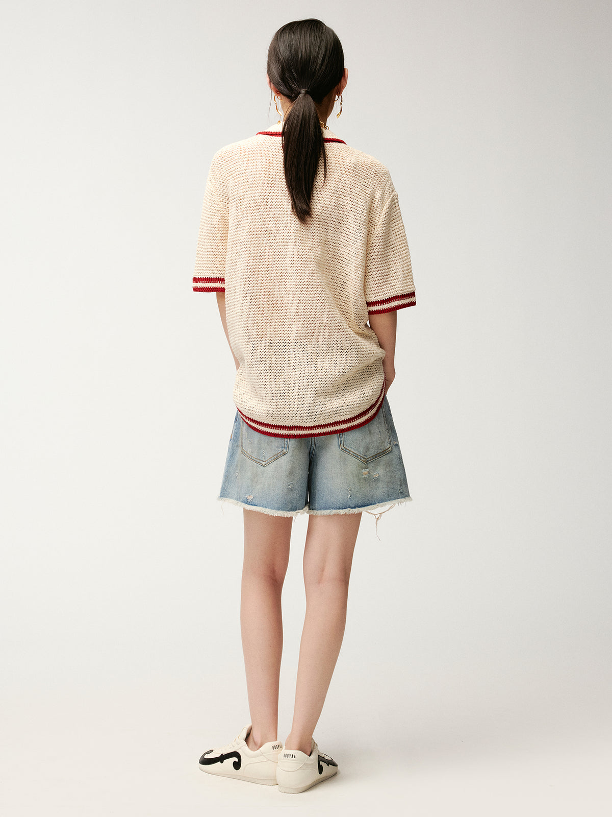 Pearl chain distressed denim shorts