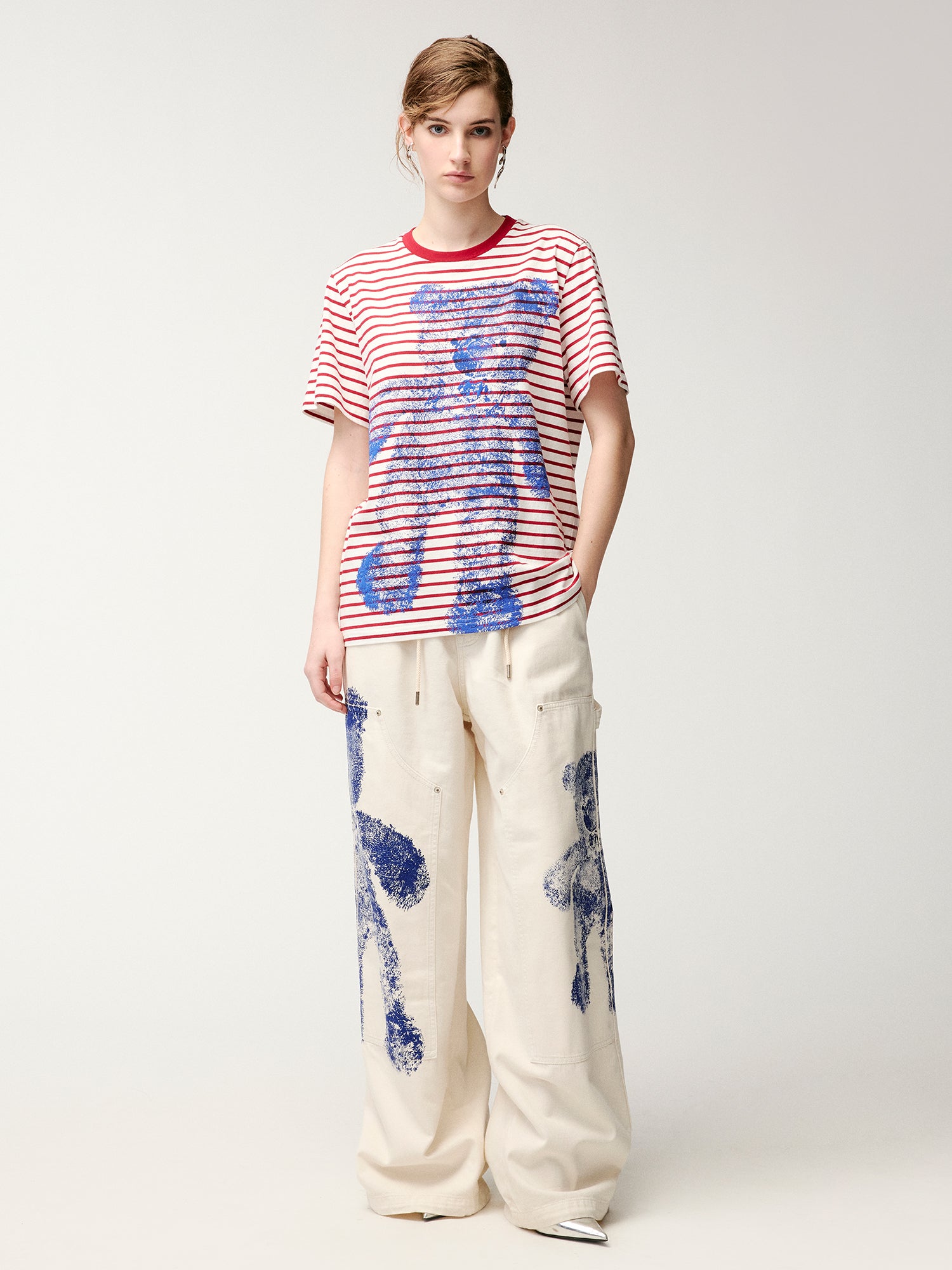 HUG bear print striped T-shirt