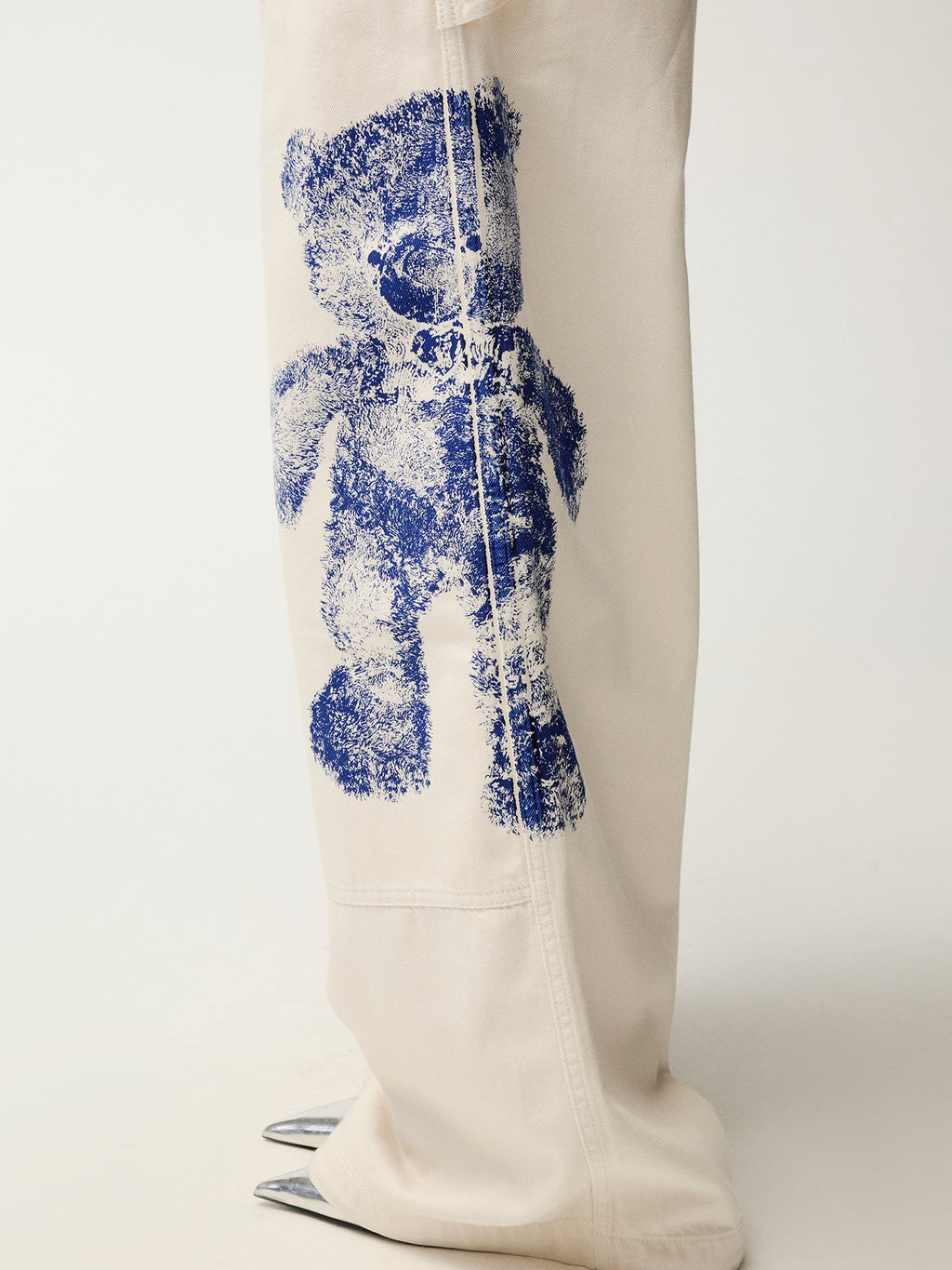 HUG bear print carpenter pants