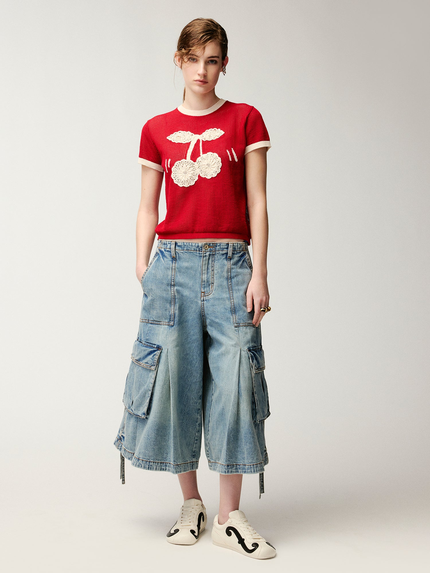 Multi-pocket pleated denim pants