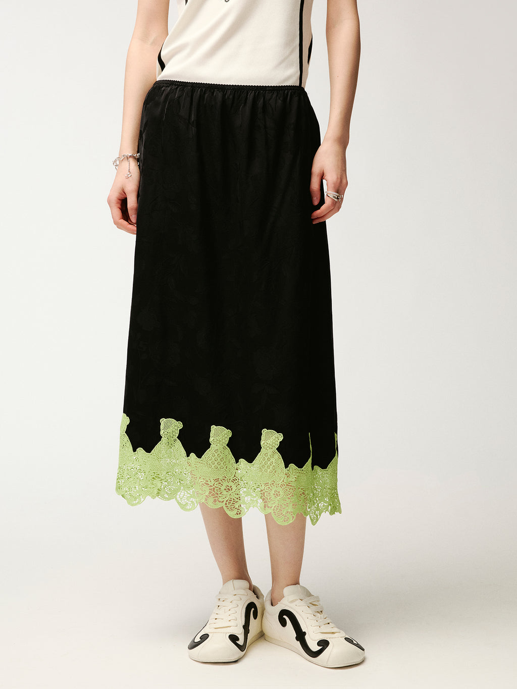 Lace bear jacquard half skirt