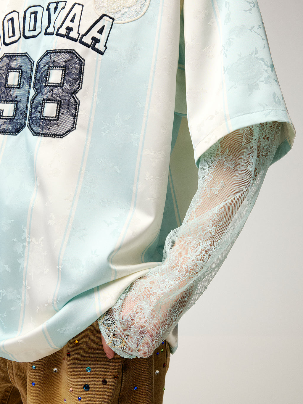 Lace spliced faux two-piece sport T-Shirt
