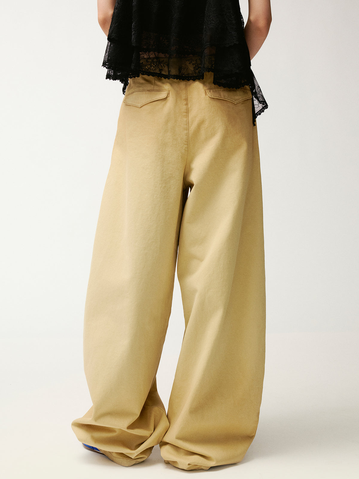 3d pintuck cargo trousers