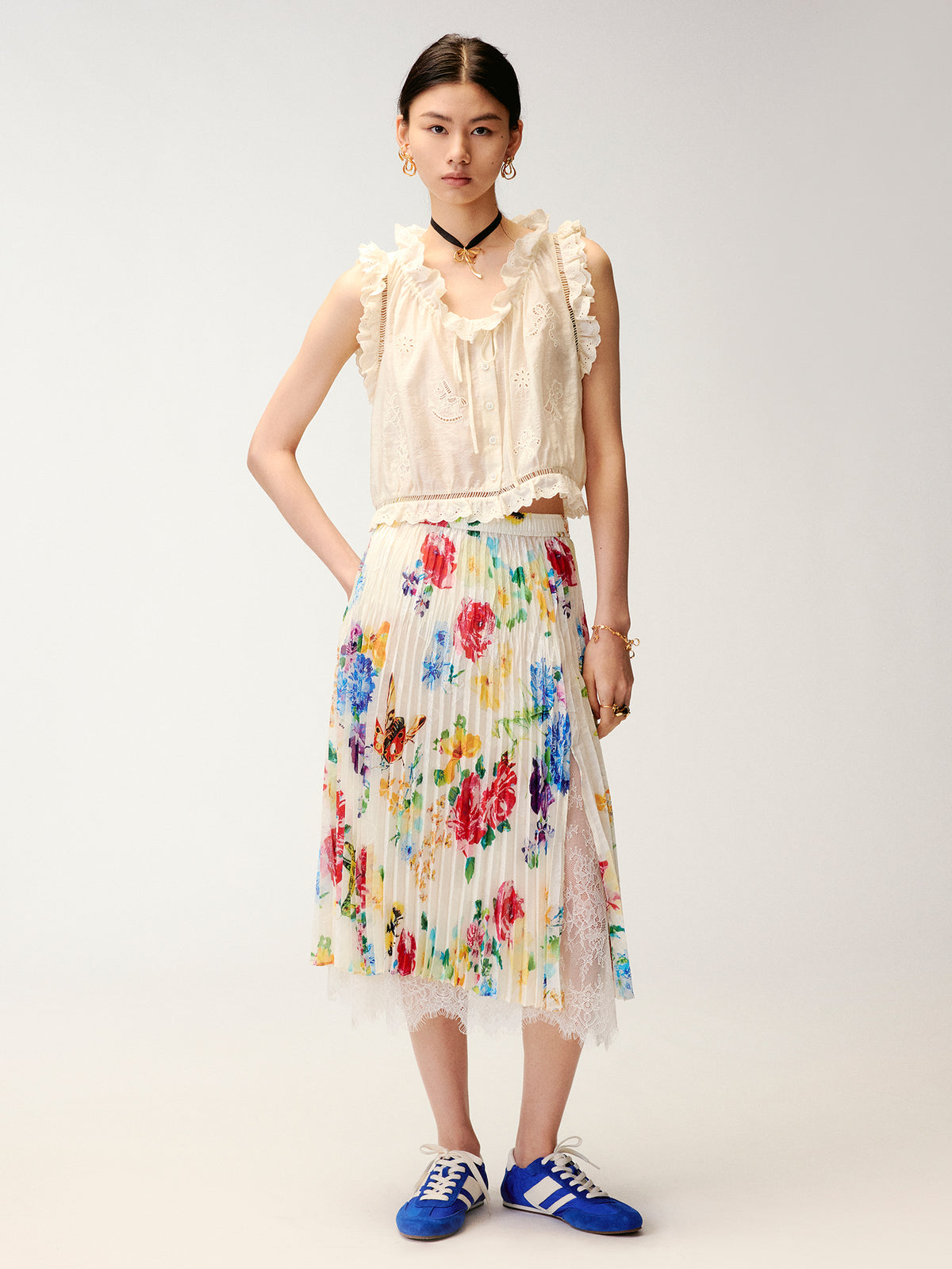 Openwork embroidered wool-blend vest