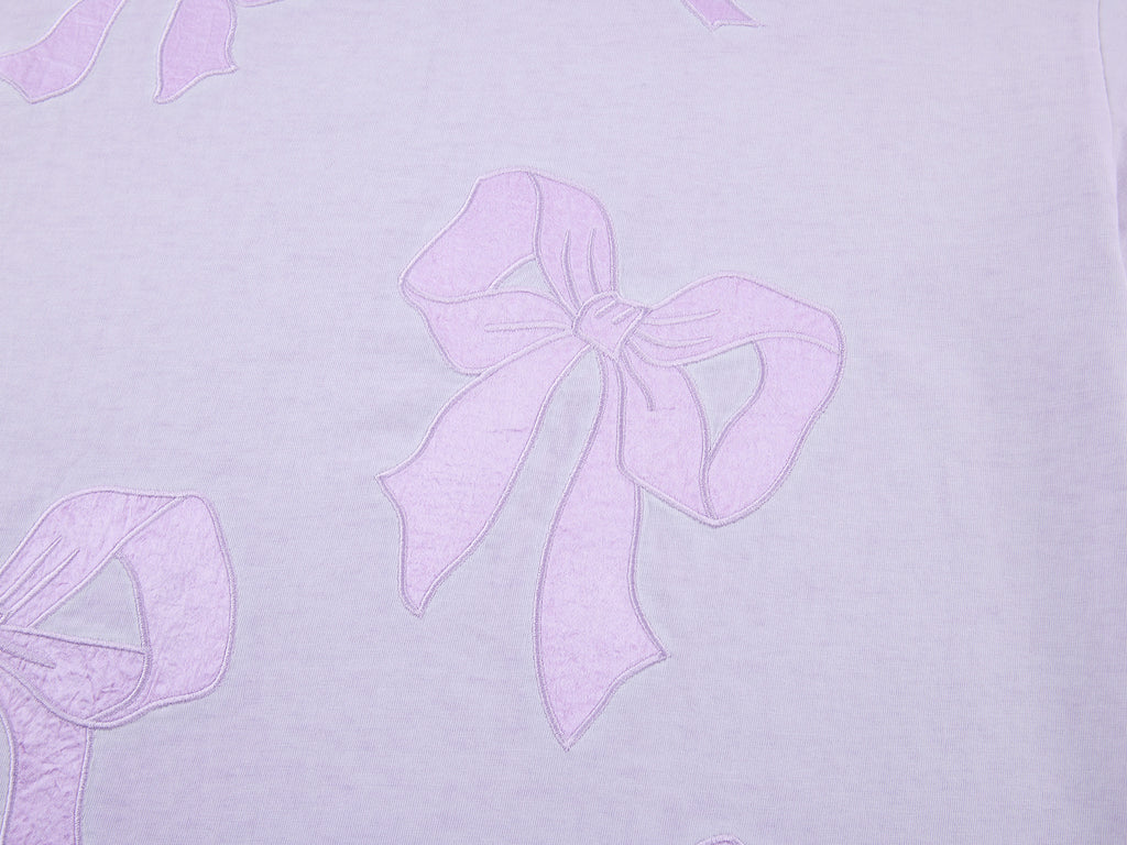 Bow appliqué embroidered T-shirt