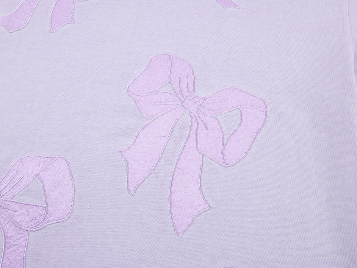 Bow appliqué embroidered T-shirt