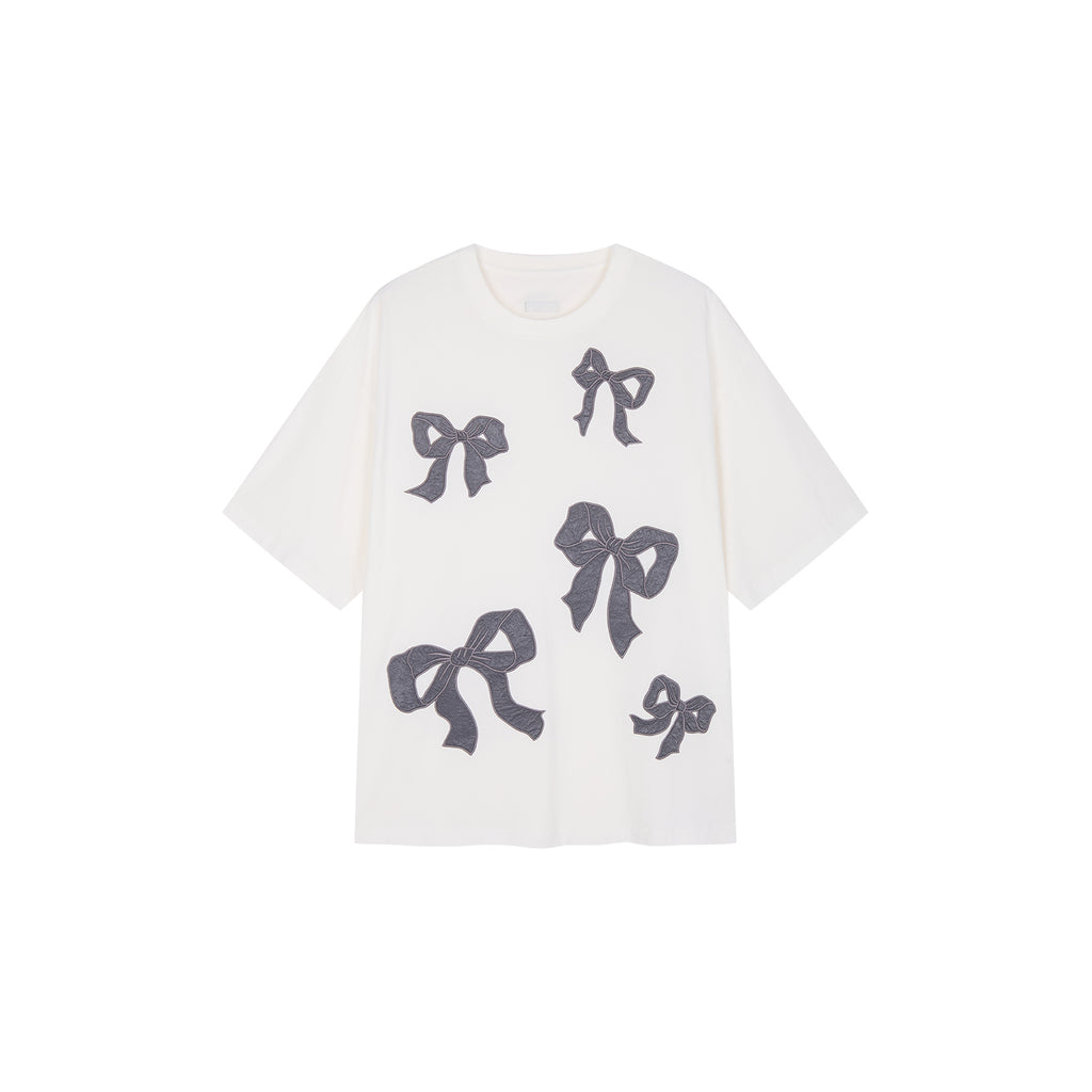 Bow appliqué embroidered T-shirt