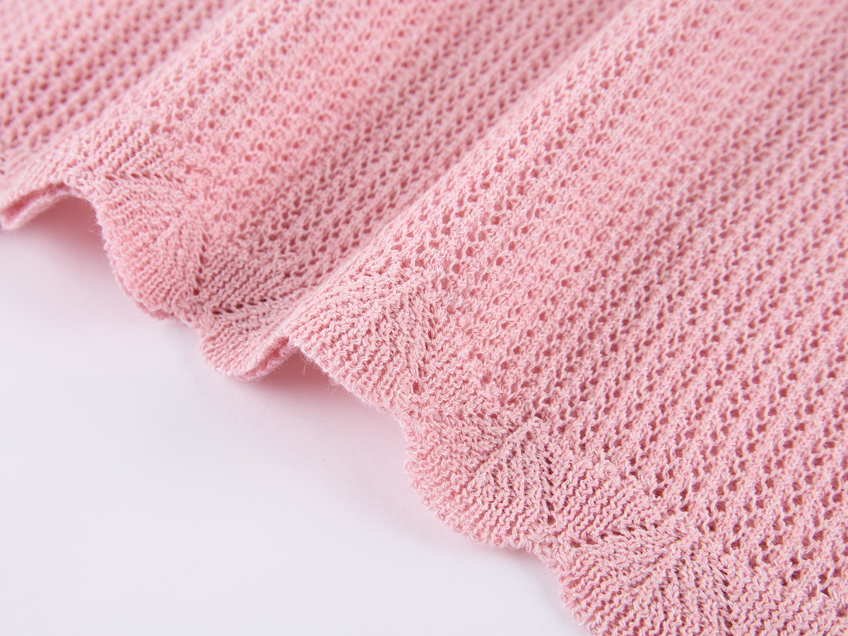 Openwork embroidered bear knit T-shirt