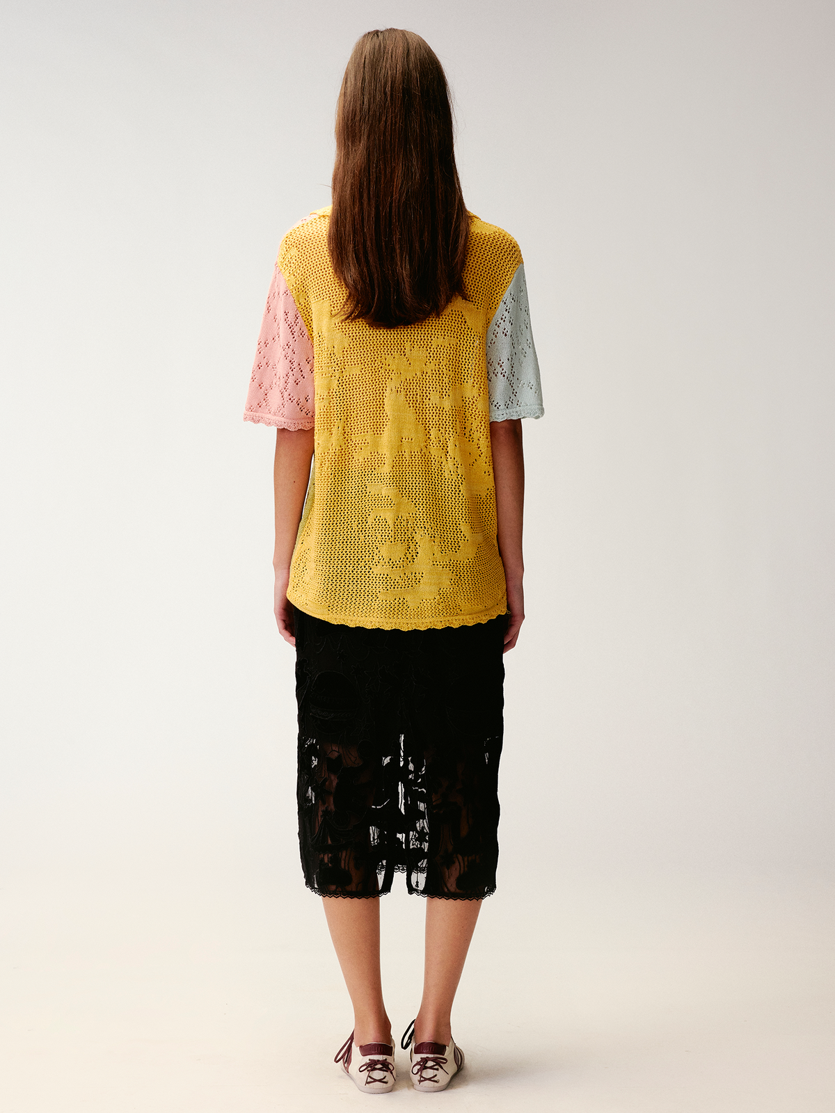 Handcrafted retro color-block bear knit T-shirt