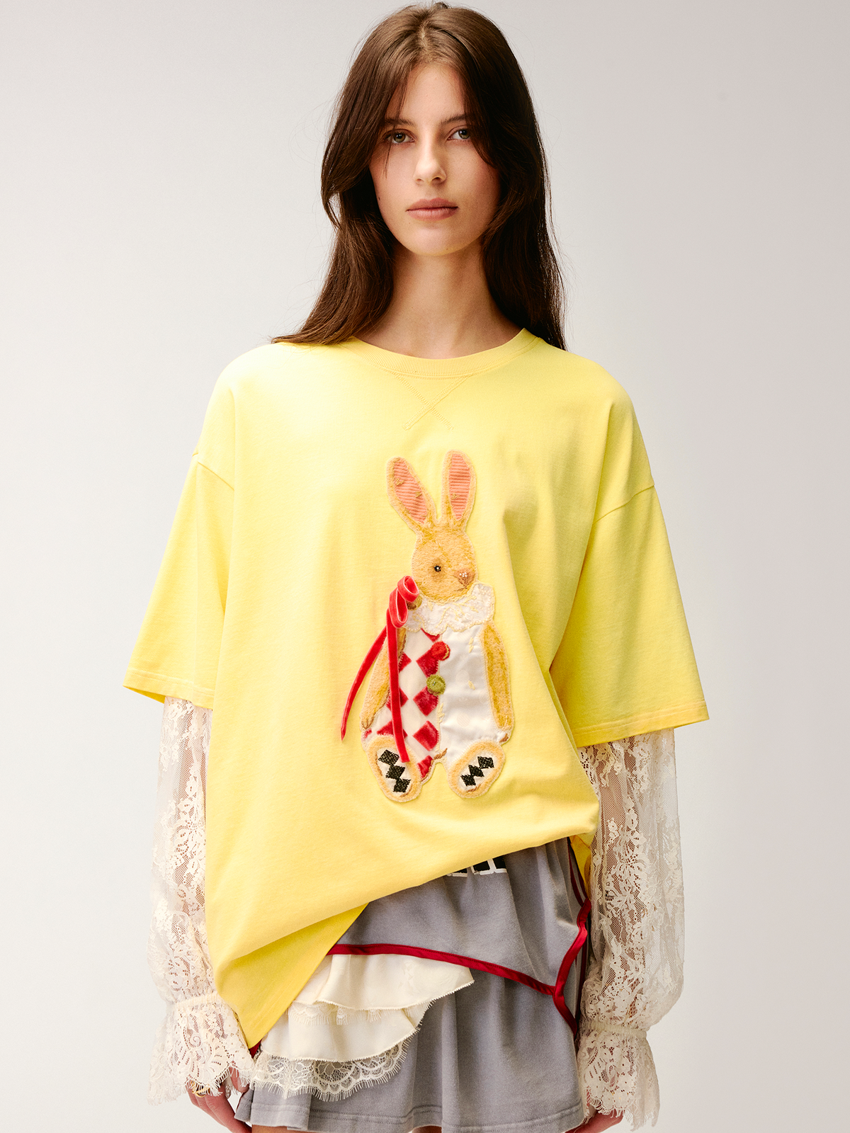 Carnival bunny appliqué faux two-piece T-shirt