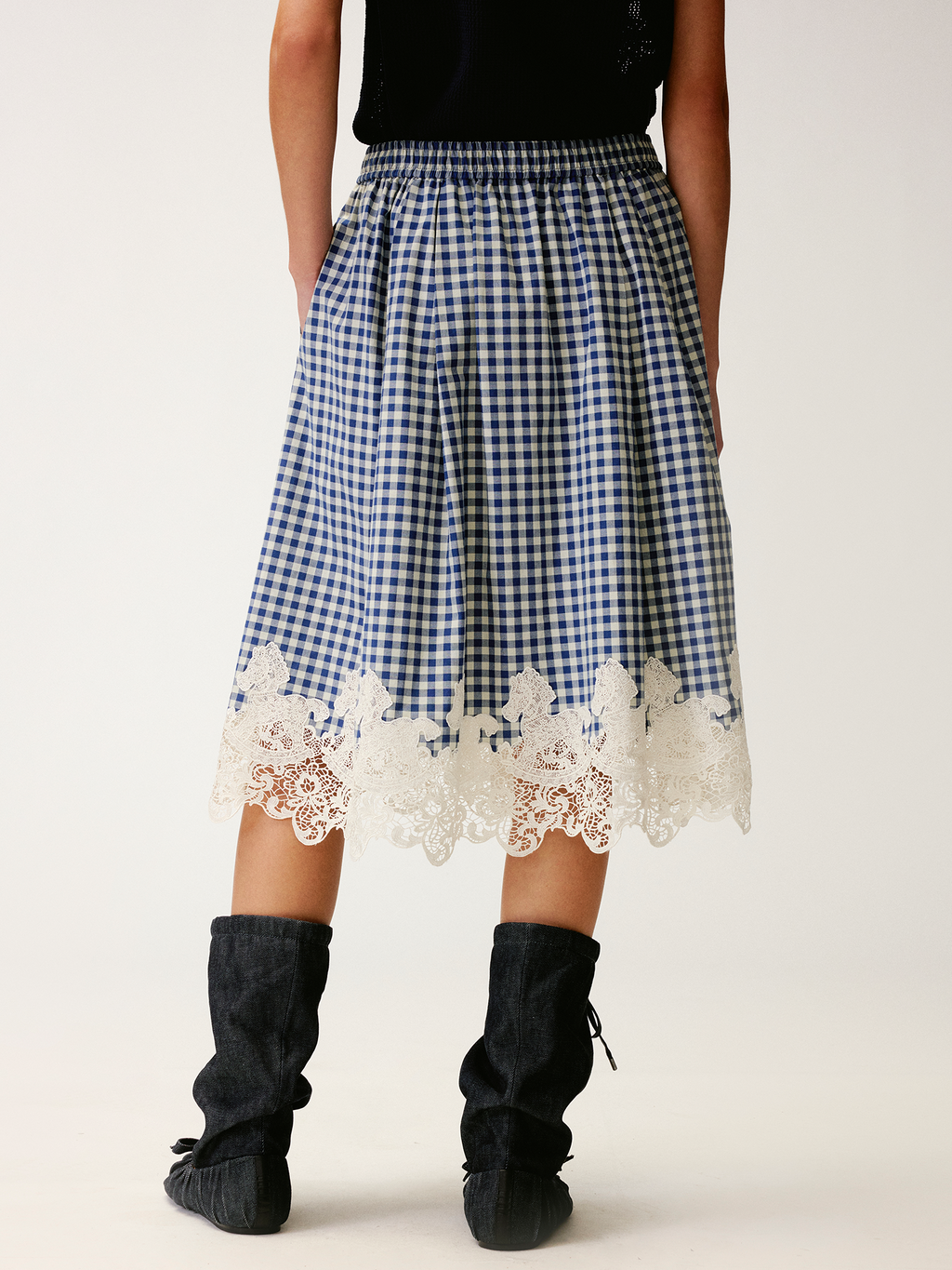 Rocking horse motif lace trims spliced plaid skirt
